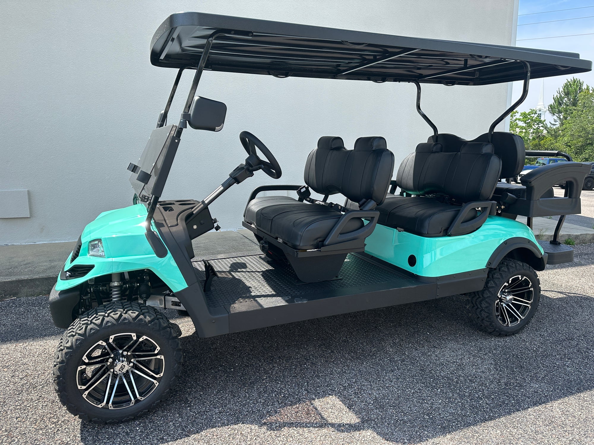 Kodiak EV Golf Carts